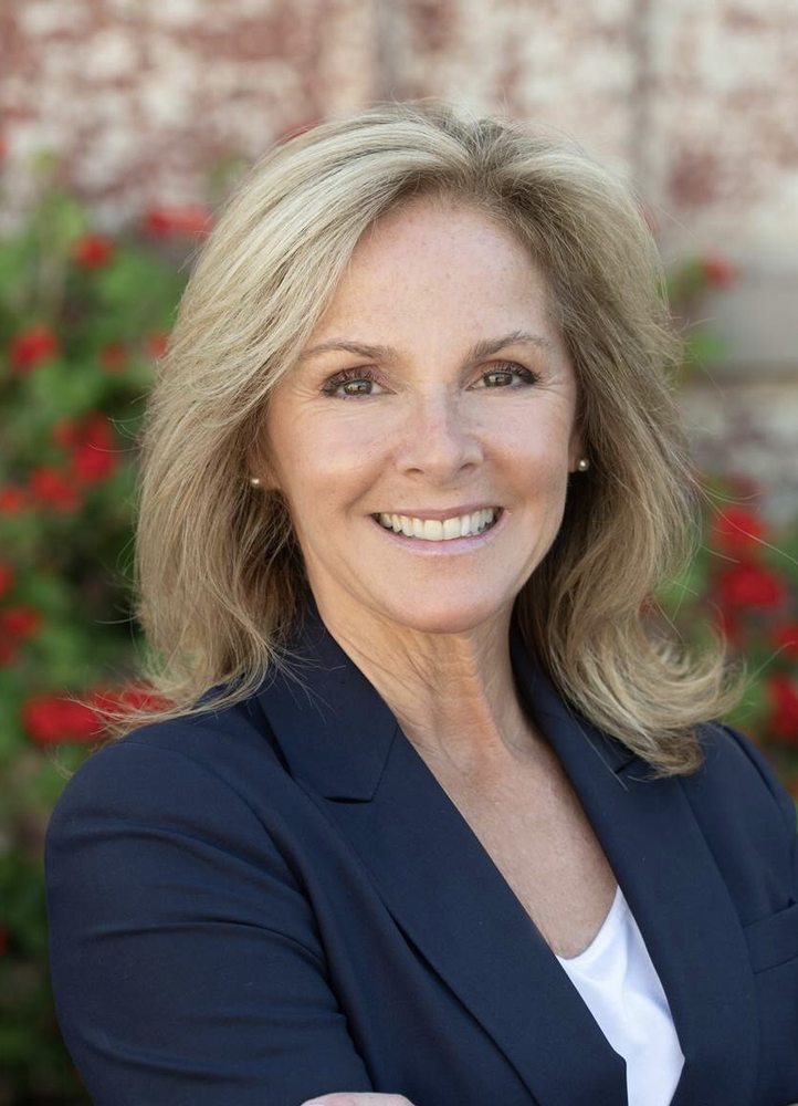 DESIREE BILICH & ASSOCIATES KELLER WILLIAMS REALTY 12 Reviews 201