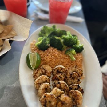 Sharky's Woodfired Mexican Grill - Shrimp Power Bowl - Mexican Near Me - Studio City, California Sharky's Woodfired Mexican Grill - Shrimp Power Bowl - Mexican Near Me - Studio City, California