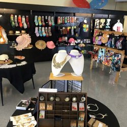 Delight - Jewelry, accessories, fun socks, anime merch.