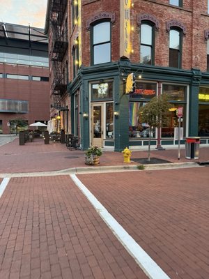 HopCat by null