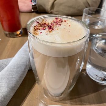 Scratchboard Kitchen - Rose Cardamom Latte - Breakfast & Brunch Near Me - Arlington Heights, Illinois