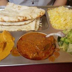 Sahar's kitchen - Meat thali