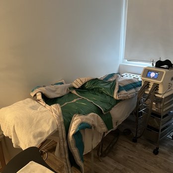 DermaStar Skin & Laser - Lymphatic Drainage Compression Massage - Medical Spas Near Me - New York, New York