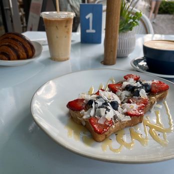 Pura Vida Miami - Breakfast & Brunch Near Me - Aventura, Florida Pura Vida Miami - Breakfast & Brunch Near Me - Aventura, Florida