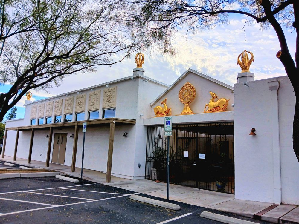 Kadampa Meditation Center Arizona Logo
