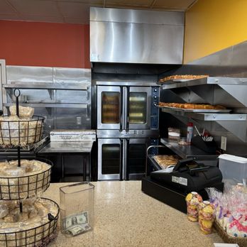 Sweet Jill's Bakery - Front counter (where the fresh cinnamon rolls are kept) - Bakeries Near Me - Long Beach, California Sweet Jill's Bakery - Front counter (where the fresh cinnamon rolls are kept) - Bakeries Near Me - Long Beach, California