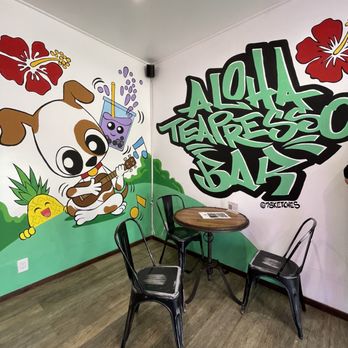 Teapresso Bar - Salt Lake - Super cute mural by @7sketches - Bubble Tea Near Me - Honolulu, Hawaii