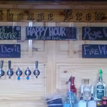 Boathouse Brewpub & Restaurant - Brewpubs Near Me - Ely, Minnesota