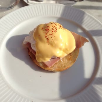 Côte Brasserie Windsor - French Near Me - Windsor, WNM Côte Brasserie Windsor - French Near Me - Windsor, WNM