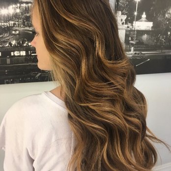 Chez Loulou - Hair Salons Near Me - Grosse Pointe, Michigan