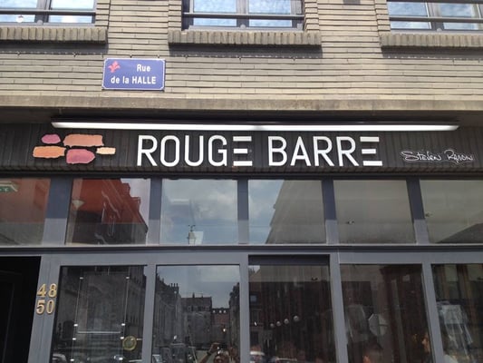 Rouge Barre by null