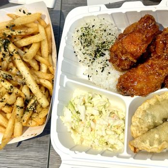bb.q Chicken Kahala - 6pc Secret Sauce Chicken Wings $17. Includes 2 Fried Mandoo, Rice, and Coleslaw or Mac Salad. Umami Fries $7. - Chicken Wings Near Me - Honolulu, Hawaii