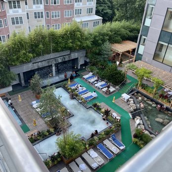 SoJo Spa Club - Outdoor area - Saunas Near Me - Edgewater, New Jersey SoJo Spa Club - Outdoor area - Saunas Near Me - Edgewater, New Jersey