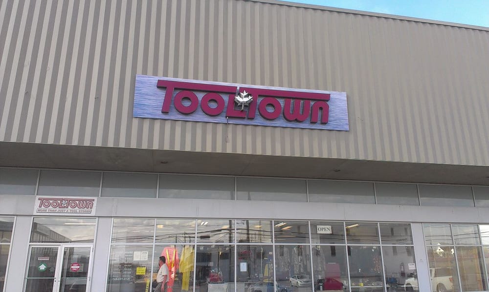 TOOLTOWN Updated August 2024 70 Algonquin Boulevard W, Timmins