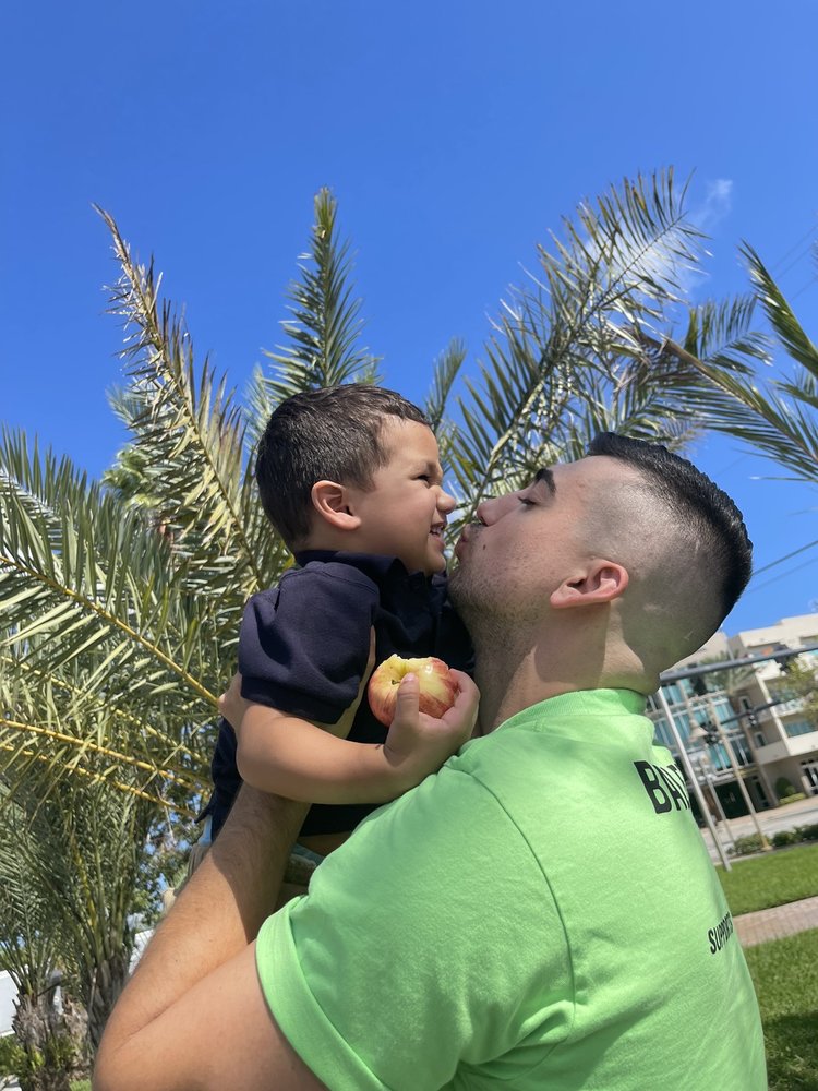 FANTASY HAIR SALON Updated September 2024 11 Photos 2164 Wilton Dr, Wilton Manors, Florida