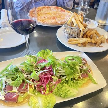 Los Olivos Cafe - Seared ahi tostadas. Basket of fries app and a cheese pizza - New American Near Me - Los Olivos, California Los Olivos Cafe - Seared ahi tostadas. Basket of fries app and a cheese pizza - New American Near Me - Los Olivos, California