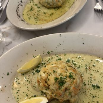 Rizzuto's Prime - Crab cake - Seafood Near Me - New Orleans, Louisiana