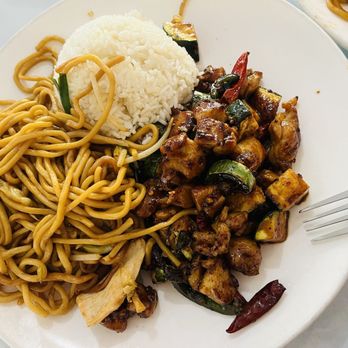 Shangrila Chinese Cuisine - Hot and Spicy Chicken - Chinese Near Me - Dublin, California Shangrila Chinese Cuisine - Hot and Spicy Chicken - Chinese Near Me - Dublin, California