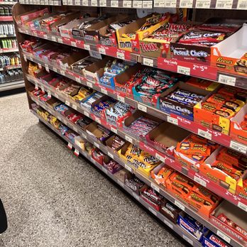 Wawa - shelves of candy and candy bars in a grocery store - Convenience Stores Near Me - Chester, Virginia Wawa - shelves of candy and candy bars in a grocery store - Convenience Stores Near Me - Chester, Virginia