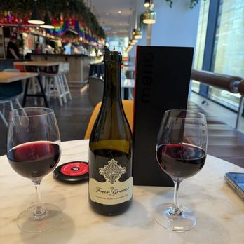 citizenM Austin Downtown - Bottle of wine at restaurant - Hotels Near Me - Austin, Texas citizenM Austin Downtown - Bottle of wine at restaurant - Hotels Near Me - Austin, Texas