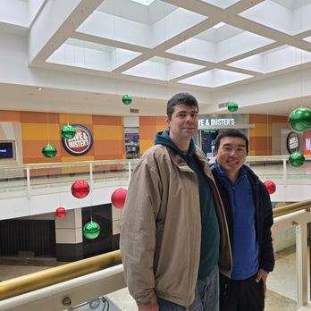 Hawthorn Mall - Shopping Centers Near Me - Vernon Hills, Illinois