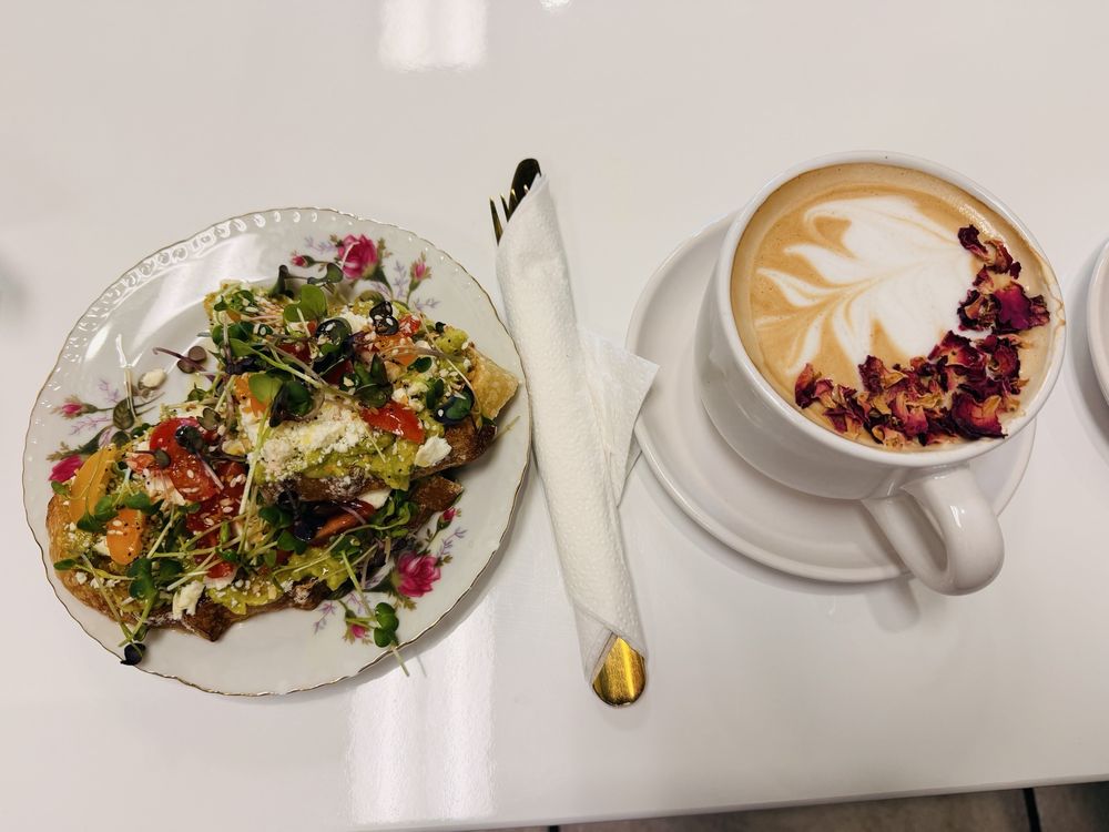 Lilly Rose Cafe Image