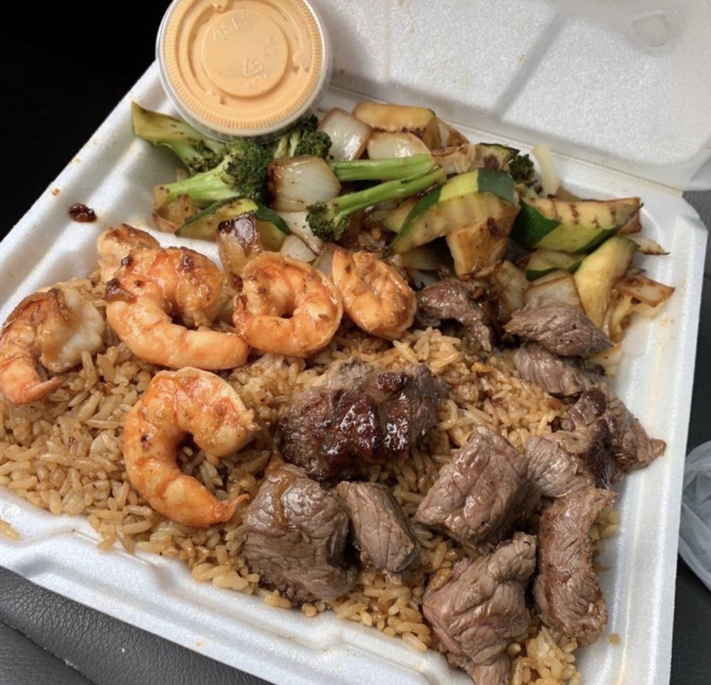 Food from Daruma Hibachi Express
