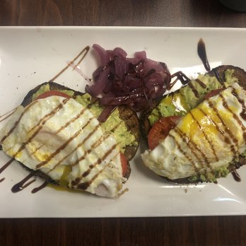 Cups Cafe - Breakfast & Brunch Near Me - Palm Desert, California