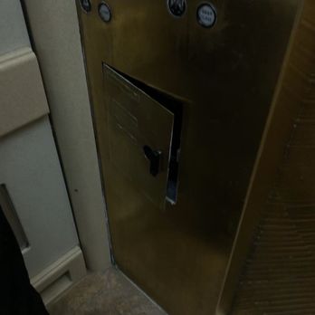 Harrah's Laughlin - A Caesars Rewards Destination - Elevator needs a fix - Hotels Near Me - Laughlin, Nevada Harrah's Laughlin - A Caesars Rewards Destination - Elevator needs a fix - Hotels Near Me - Laughlin, Nevada