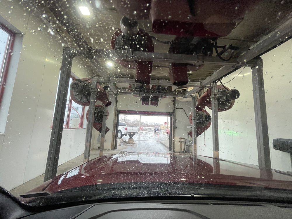 SUPER EXPRESS CAR WASH Updated May 2024 21 Reviews 3253 Belvidere