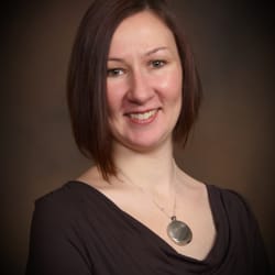 Healing Roots Acupuncture - Terry Plante - owner & license acupuncturist practitioner at Healing Roots Acupuncture