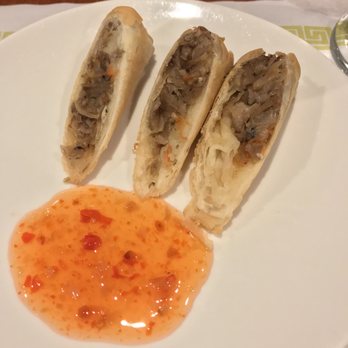 Frankly Thai - Look at these tasty spring rolls with duck sauce! - Thai Near Me - Franklin Square, New York