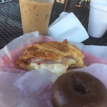 Rose Donuts - Yum - Coffee & Tea Near Me - San Diego, California Rose Donuts - Yum - Coffee & Tea Near Me - San Diego, California