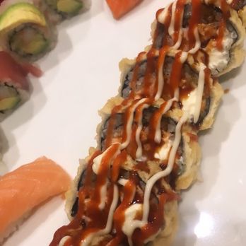 Sake Kawa - Dynamite roll - Sushi Bars Near Me - Astoria, New York Sake Kawa - Dynamite roll - Sushi Bars Near Me - Astoria, New York
