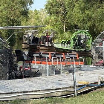 Ragin Cajun Airboat Tours - Boat Tours Near Me - Luling, Louisiana Ragin Cajun Airboat Tours - Boat Tours Near Me - Luling, Louisiana