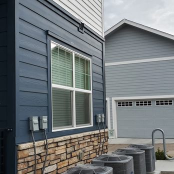 The Lofts at St  Michael's - AC units directly beneath the bedroom windows, I couldn't leave my windows open at night, real bummer for me. - Apartments Near Me - Greeley, Colorado