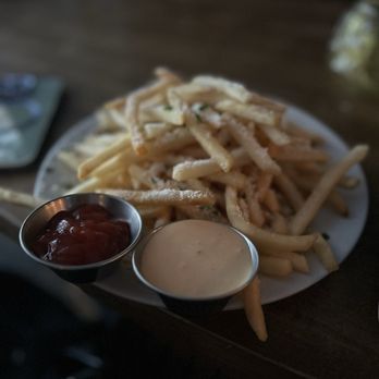 Fortune - Parmesan & Rosemary Garlic Fries - Bars Near Me - Portland, Oregon Fortune - Parmesan & Rosemary Garlic Fries - Bars Near Me - Portland, Oregon