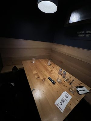 Chomp Kitchen and Drinks by null