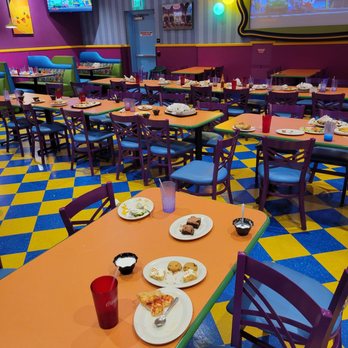 John's Incredible Pizza - Carson - Leftover foods on top of every and each table, nowhere to sit .very disappointing - Arcades Near Me - Carson, California