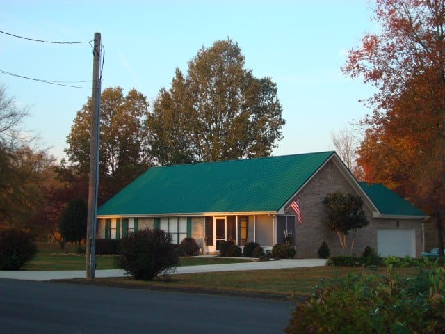 Slide of Five Star Roofing