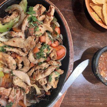 La Cabana Restaurant - Chicken Fajitas, - Mexican Near Me - Bakersfield, California La Cabana Restaurant - Chicken Fajitas, - Mexican Near Me - Bakersfield, California