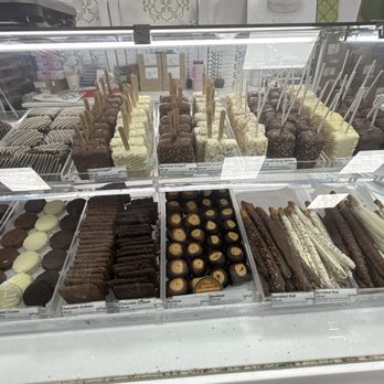 Kilwins Ice Cream - Chocolate - Fudge - Ice Cream & Frozen Yogurt Near Me - New Orleans, Louisiana Kilwins Ice Cream - Chocolate - Fudge - Ice Cream & Frozen Yogurt Near Me - New Orleans, Louisiana