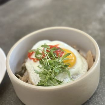 Workshop Kitchen & Bar - Duck Fried Rice - New American Near Me - Palm Springs, California Workshop Kitchen & Bar - Duck Fried Rice - New American Near Me - Palm Springs, California