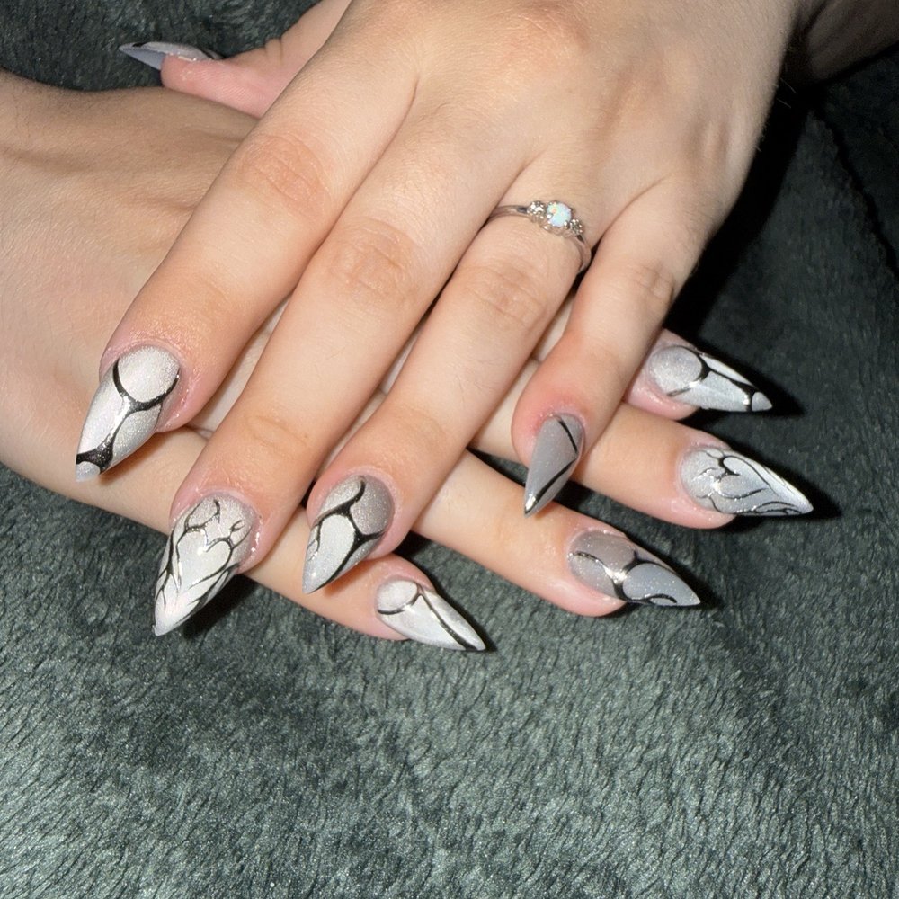 T Nails - White/silver cat eye, chrome design - Nail Salons Near Me - St. Petersburg, Florida T Nails - White/silver cat eye, chrome design - Nail Salons Near Me - St. Petersburg, Florida