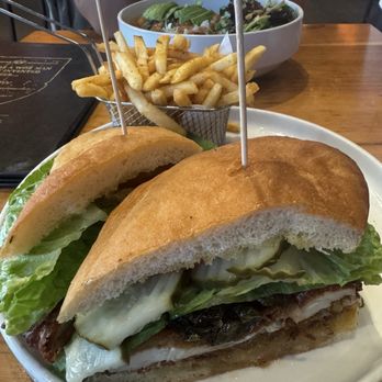 Carlsbad Brewing Company - Gastropubs Near Me - Carlsbad, California Carlsbad Brewing Company - Gastropubs Near Me - Carlsbad, California