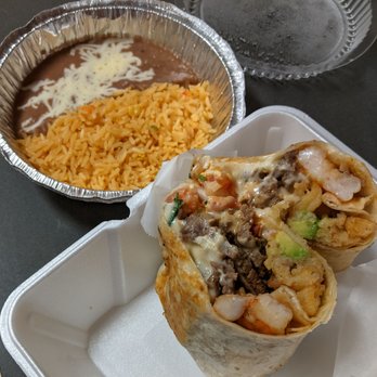 El Paso Mexican Restaurant - Surf and Turf Burrito with rice and beans - Mexican Near Me - Alexandria, Virginia El Paso Mexican Restaurant - Surf and Turf Burrito with rice and beans - Mexican Near Me - Alexandria, Virginia
