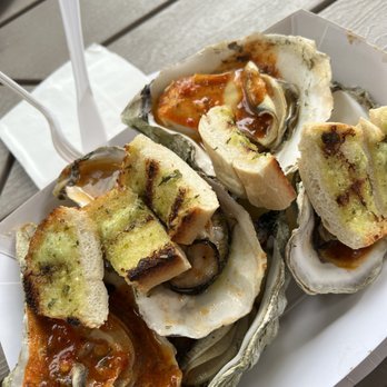Lagorio's Grill & Bar - These oysters are soooooo soooo good - American Near Me - Farmington, California