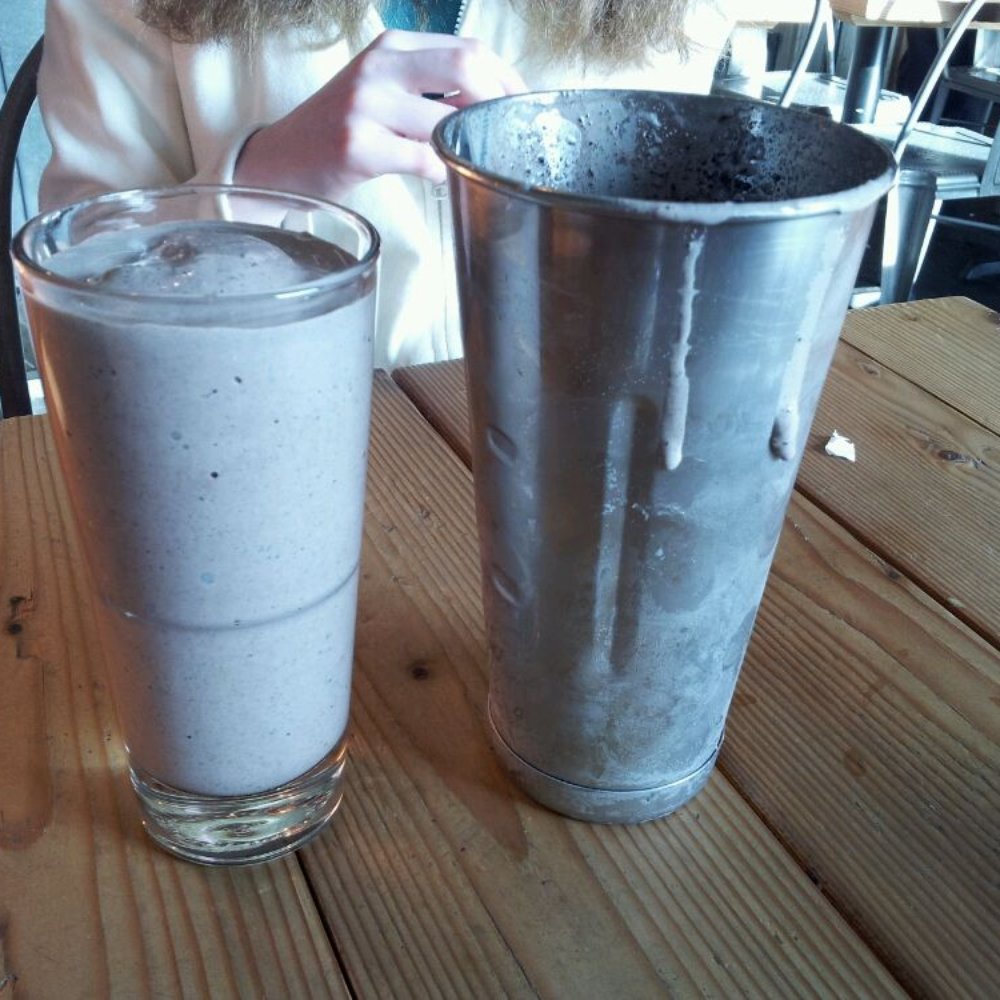 Uneeda Burger - Oreo shake - best shake!! - Burgers Near Me - Seattle, Washington Uneeda Burger - Oreo shake - best shake!! - Burgers Near Me - Seattle, Washington