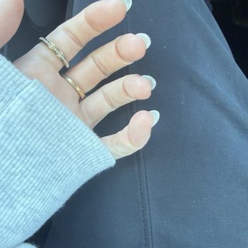 Levue Nails & Spa - Nail Salons Near Me - Redmond, Washington