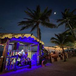 Capt Hiram’s Resort - Johnny Debt put on a great show on a beautiful Tuesday evening